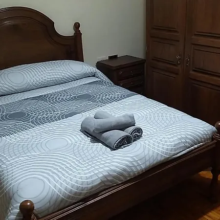 Casa Con Piscina En Ramiras, Ourense *